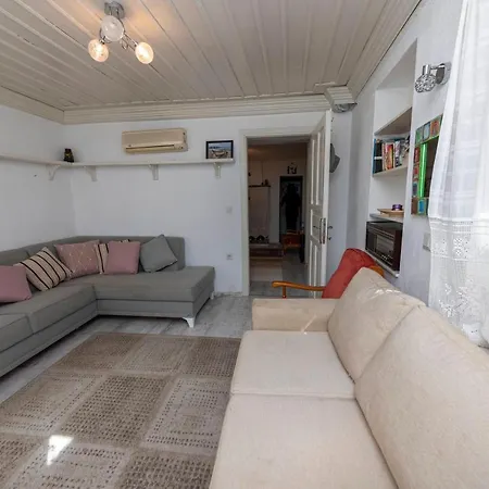 Stone House 10 Mins To Bodrum Beach With Central Location Vakantiehuis *